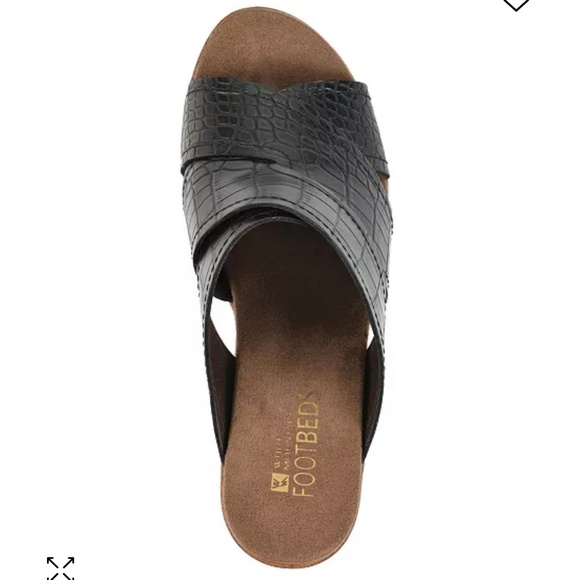 Platform Wood Heel Sandal SZ 10M - Picture 4 of 9